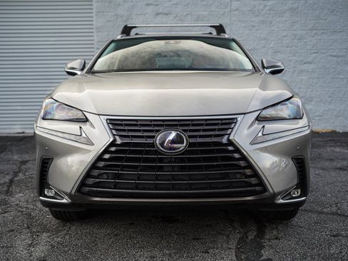 Used 2018 Lexus NX 300h AWD image 4