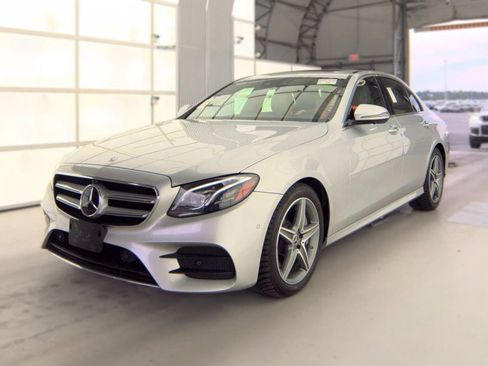 Used 2019 Mercedes-Benz E 450 4MATIC Sedan w/ Driver Assistance Package image 1
