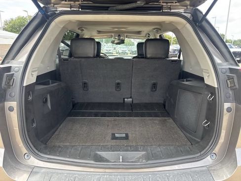 Used 2011 GMC Terrain SLT FWD image 25