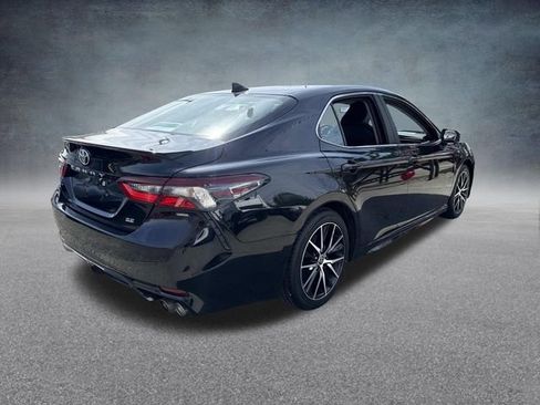 Used 2023 Toyota Camry SE FWD image 8