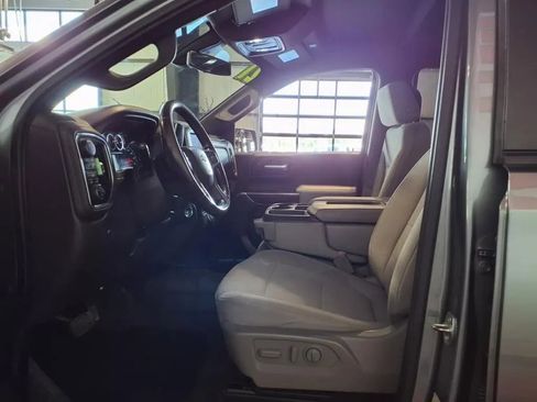 Used 2021 Chevrolet Silverado 1500 LT w/ Safety Package II image 18