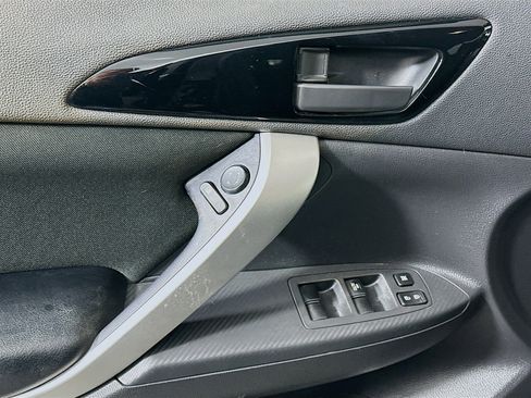 Used 2018 Mitsubishi Eclipse Cross ES image 15