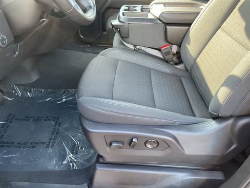 Used 2024 Chevrolet Silverado 1500 LT image 8