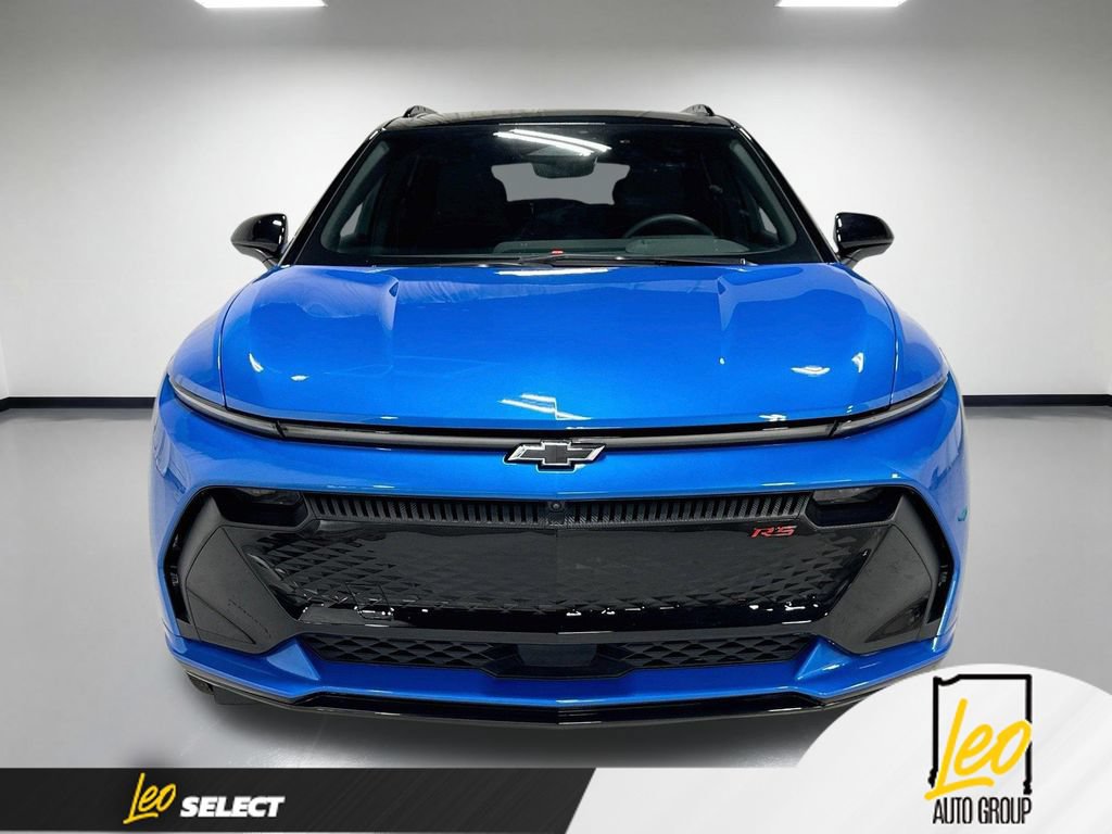 Used 2026 Chevrolet Equinox EV RS w/ Convenience Package II FWD image 2