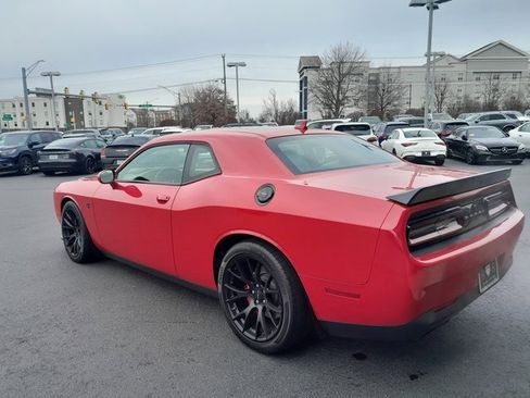 Used 2016 Dodge Challenger SRT Hellcat image 13