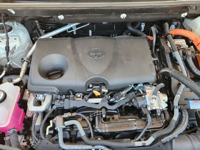 Used 2024 Toyota RAV4 XSE w/ Advanced Technology Package AWD/4WD image 21