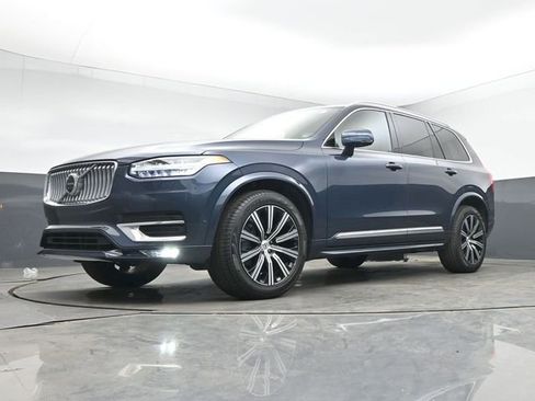 Used 2023 Volvo XC90 B6 Plus w/ Protection Package Premier AWD/4WD image 40