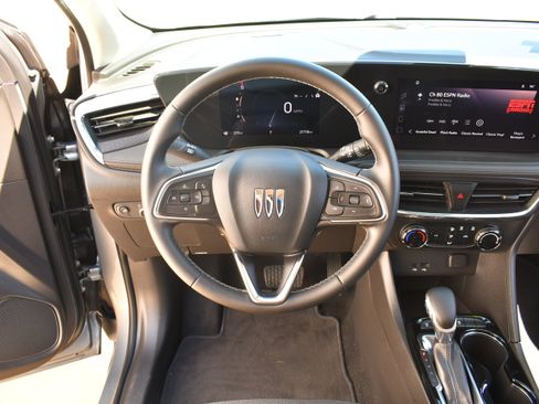 Used 2025 Buick Encore GX Preferred FWD image 15