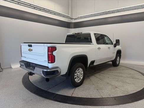 Used 2024 Chevrolet Silverado 3500 LTZ w/ LTZ Plus Package AWD/4WD image 6