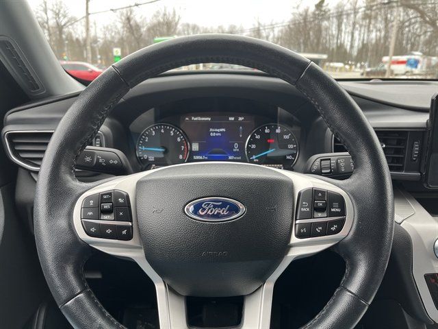 Used 2023 Ford Explorer XLT w/ Equipment Group 202A AWD/4WD image 20