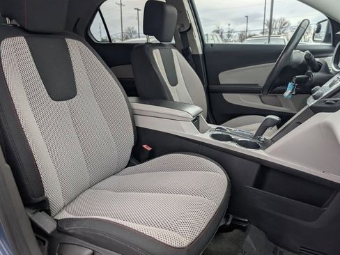 Used 2011 Chevrolet Equinox LT image 22