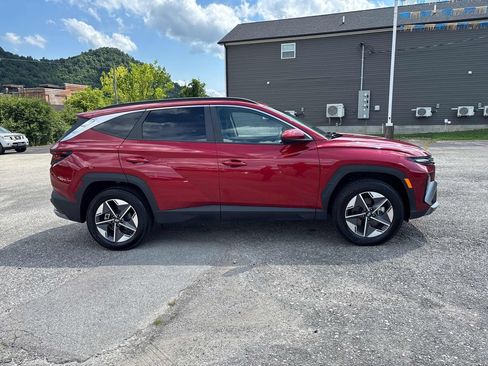 Used 2025 Hyundai Tucson SEL AWD/4WD image 6