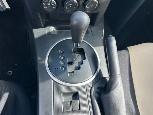 Used 2006 MAZDA MX-5 Miata Touring image 13