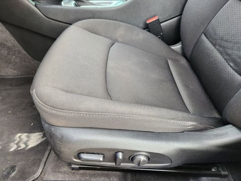 Used 2020 Chevrolet Malibu LS image 26