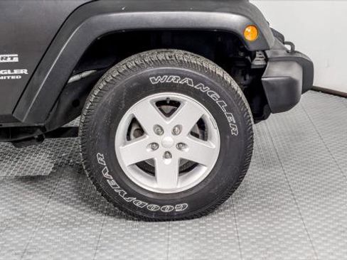 Used 2017 Jeep Wrangler Unlimited Sport w/ Quick Order Package 23S image 29