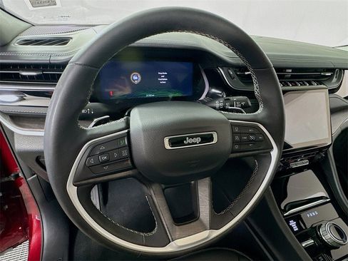 Used 2022 Jeep Grand Cherokee Limited 4xe image 5