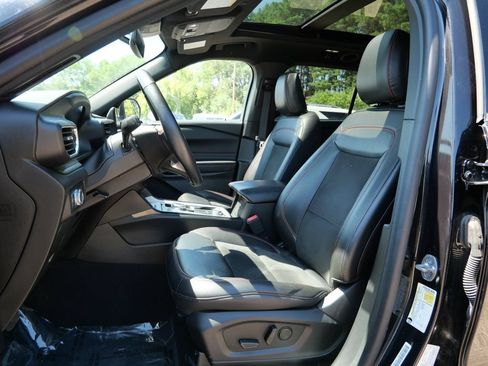 Certified 2023 Ford Explorer ST-Line w/ Class IV Trailer Tow Package AWD/4WD image 20