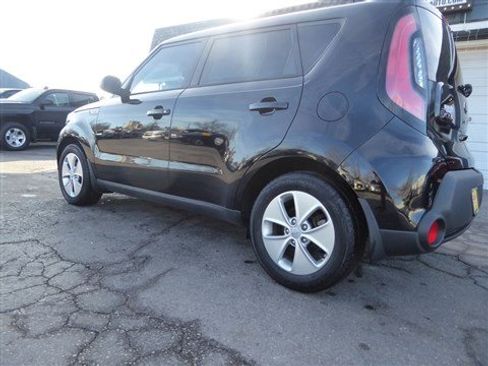 Used 2016 Kia Soul w/ Convenience Package image 8