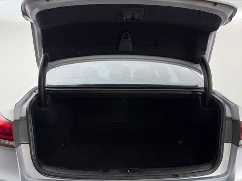 Used 2015 Hyundai Genesis 5.0 RWD image 17