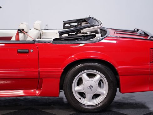 Used 1990 Ford Mustang GT image 22