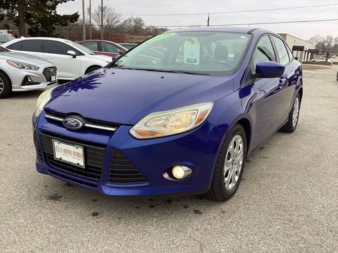 Used 2012 Ford Focus SE image 4