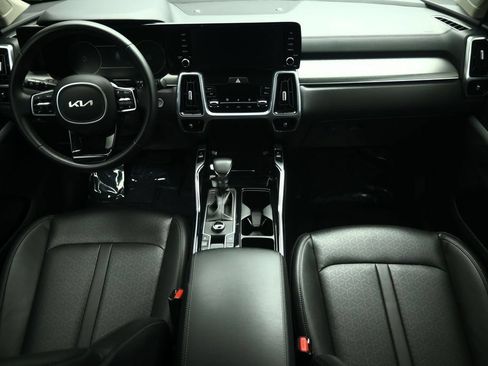 Used 2022 Kia Sorento SX AWD/4WD image 35