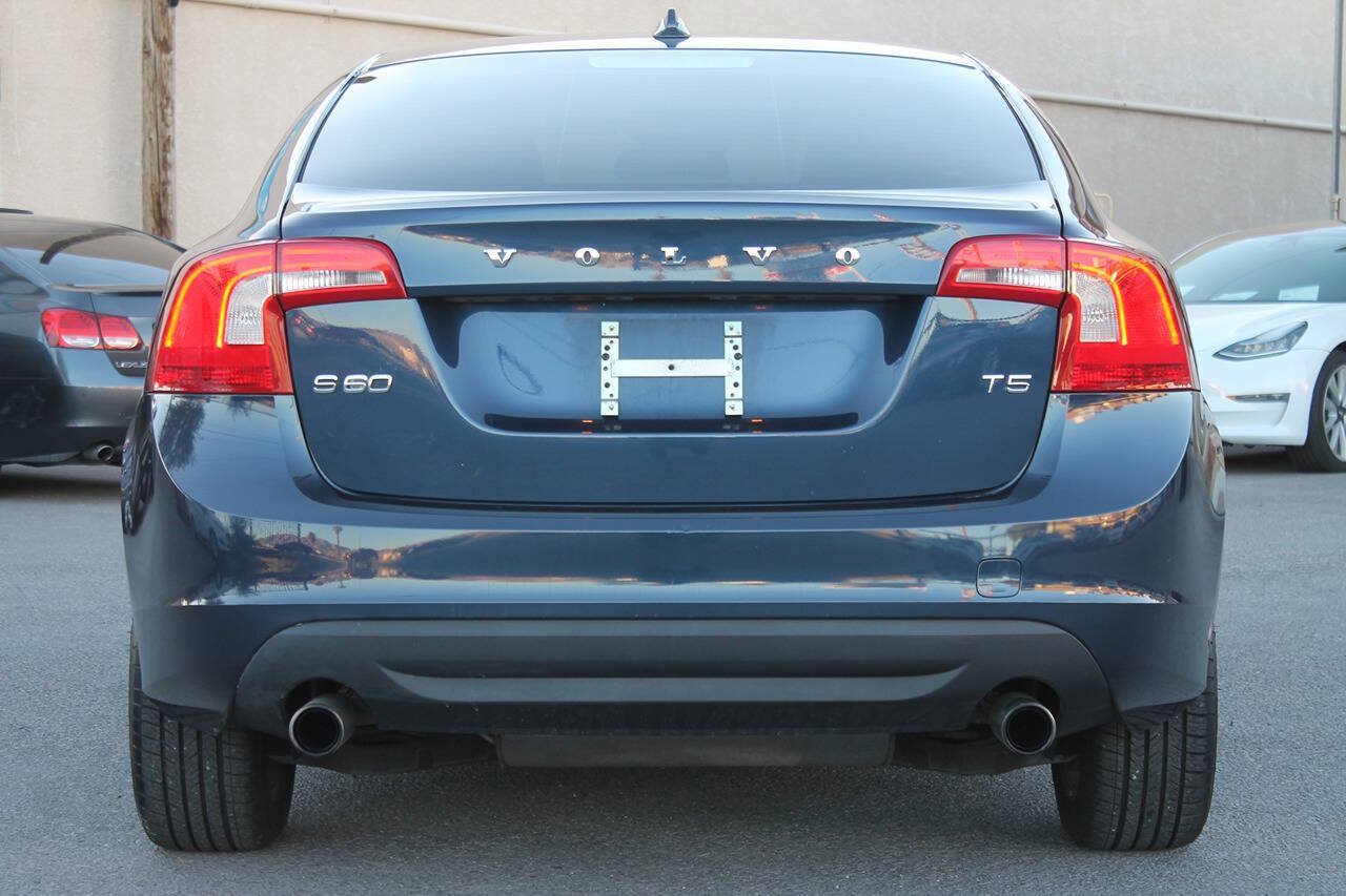 Used 2012 Volvo S60 T5 w/ Climate Pkg FWD image 6