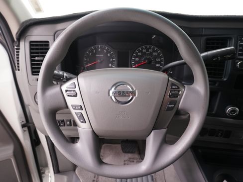 Used 2020 Nissan NV 3500 SV w/ Navigation Package image 12
