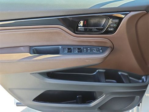 Used 2025 Honda Odyssey Elite image 19
