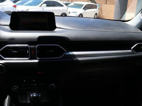 Used 2019 MAZDA CX-5 Touring FWD image 44