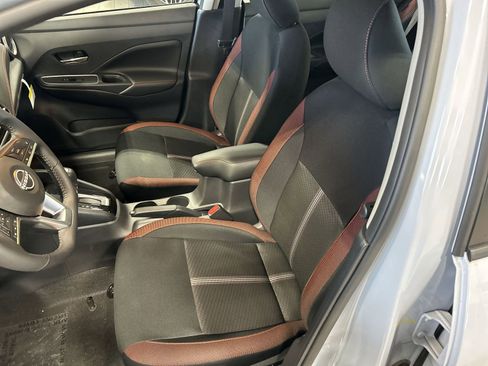 New 2025 Nissan Versa SR w/ Trunk Package image 24