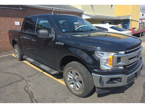 Used 2019 Ford F150 XLT image 2