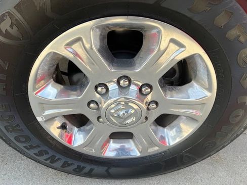 Certified 2025 RAM 2500 Big Horn AWD/4WD image 10