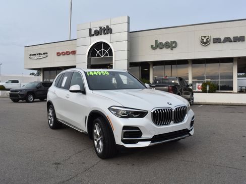 Used 2023 BMW X5 sDrive40i w/ Premium Package image 1