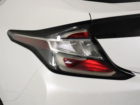 Used 2018 Chevrolet Volt Premier w/ Driver Confidence Package image 21