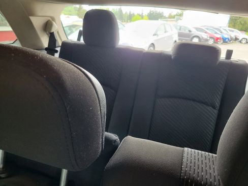 Used 2017 Dodge Journey SE w/ Flexible Seating Group FWD image 14