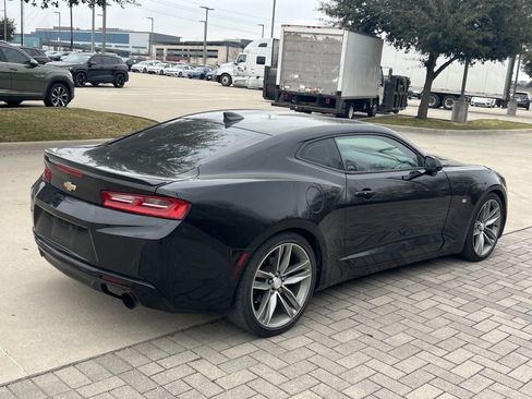 Used 2017 Chevrolet Camaro LT image 10