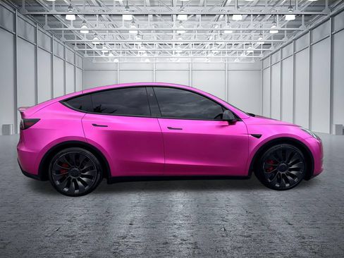 Used 2023 Tesla Model Y Performance AWD/4WD image 8