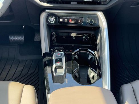 New 2025 Audi Q5 Premium image 11