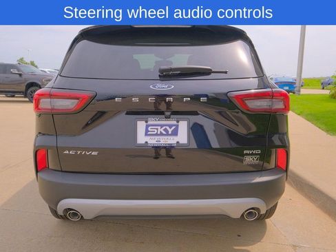 New 2025 Ford Escape Active image 6