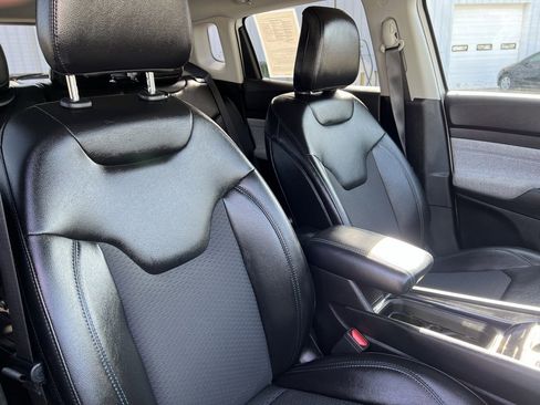 Used 2022 Jeep Compass Latitude w/ Convenience Group image 12