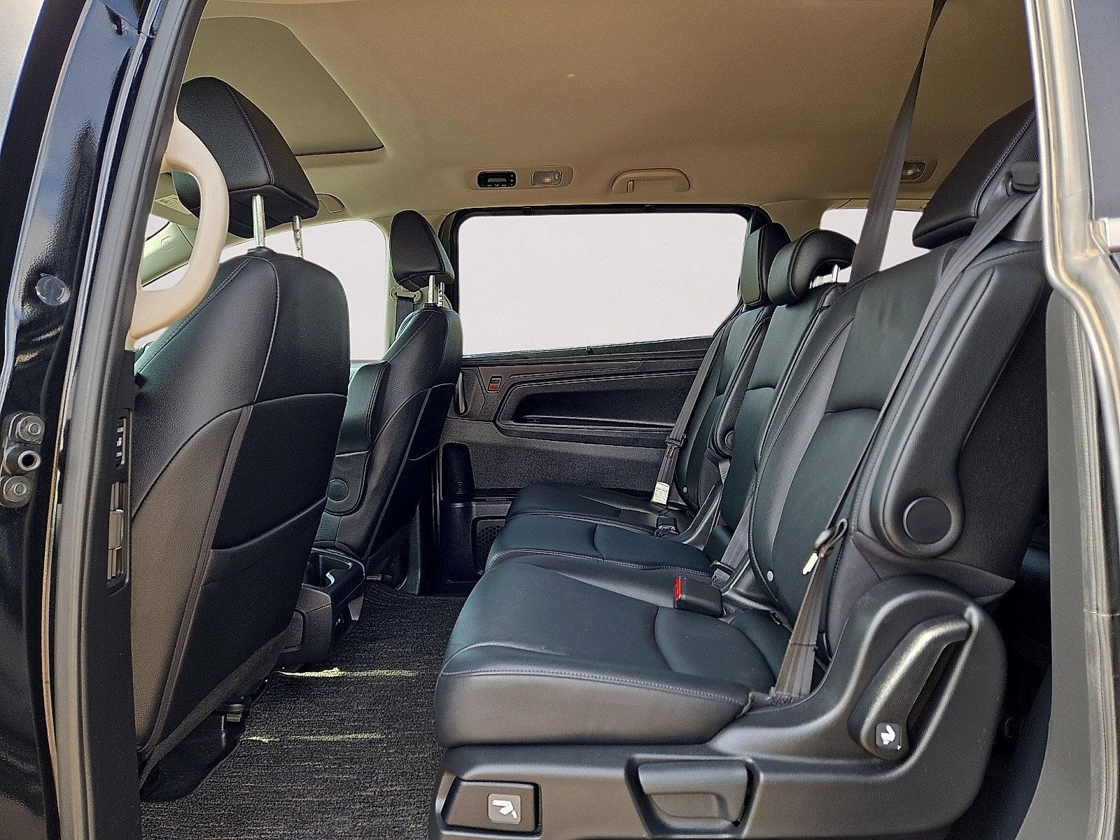 Used 2025 Honda Odyssey EX-L image 15