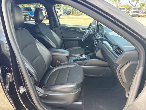 Used 2025 Ford Escape ST-Line FWD image 25