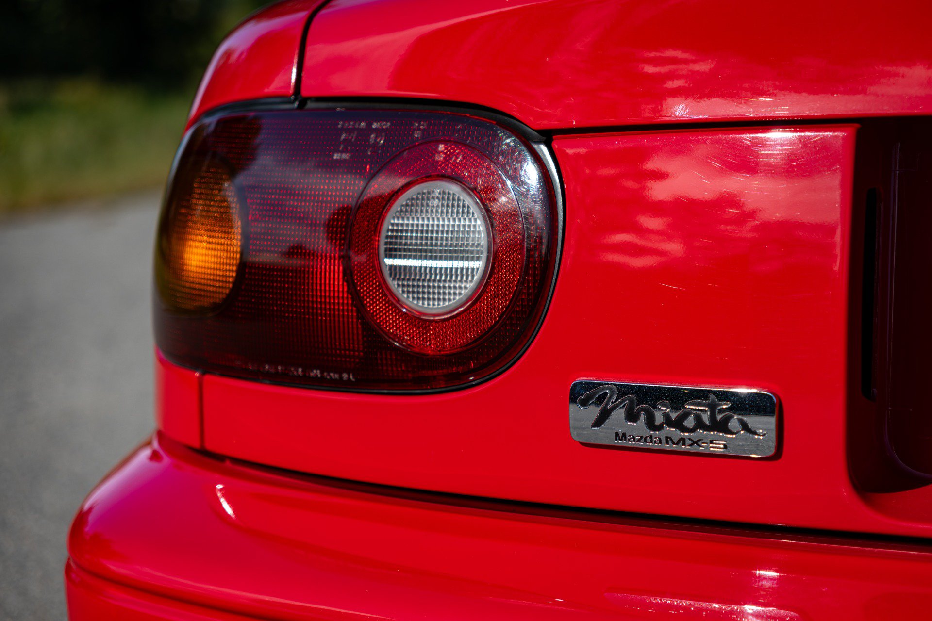 Used 1990 MAZDA MX-5 Miata RWD image 86