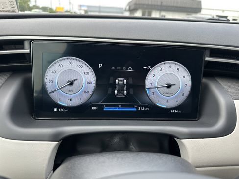 Used 2023 Hyundai Tucson SEL w/ Convenience Package AWD/4WD image 16