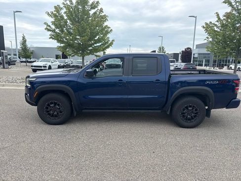 Used 2022 Nissan Frontier PRO-4X w/ Pro-4X Premium Package AWD/4WD image 2