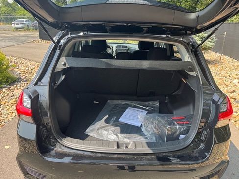 New 2025 Mitsubishi Outlander Sport LE image 16