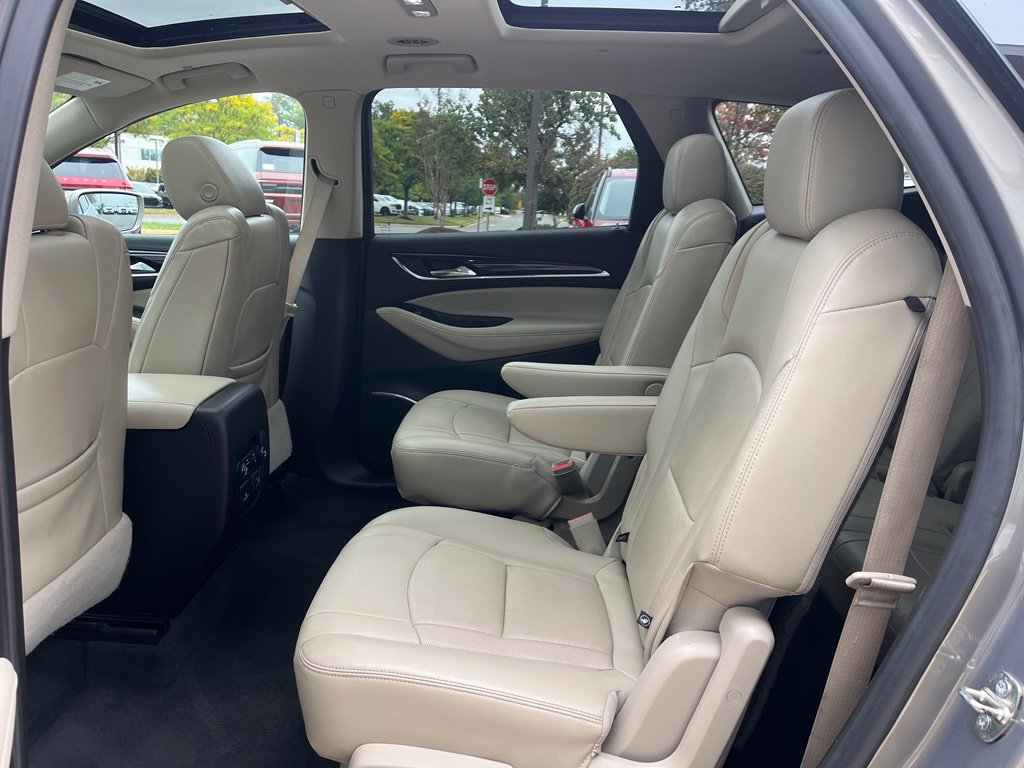 Used 2019 Buick Enclave Premium w/ Experience Buick Package AWD/4WD image 12