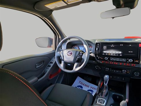 New 2026 Nissan Frontier PRO-4X w/ Pro-4x Convenience Package image 10