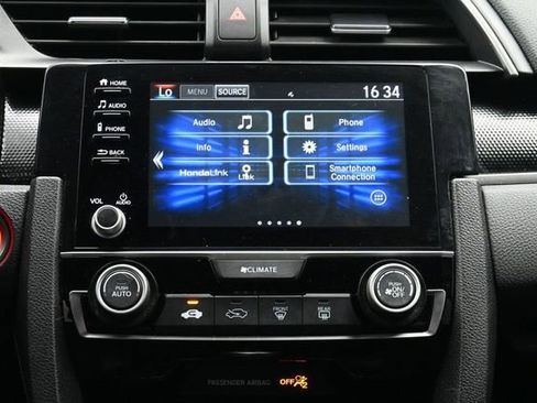 Used 2020 Honda Civic Sport image 21